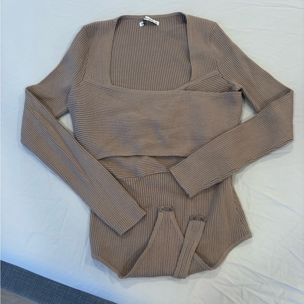 Abercrombie & Fitch Ribbed Brown Body